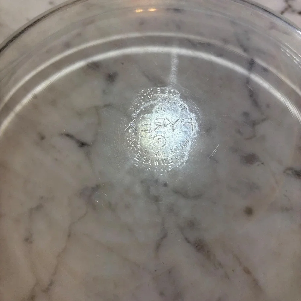 Pyrex vintage clear